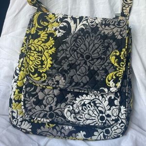 Vera Bradley Baroque Mailbag
